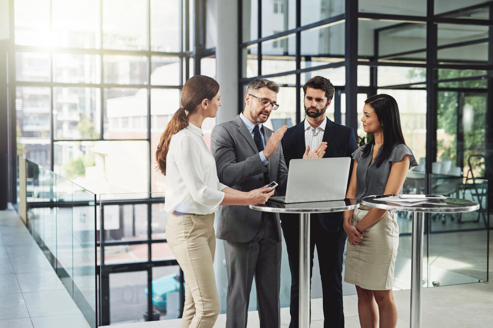 Inteligencia emocional en equipos: la habilidad que transforma la relación con los clientes